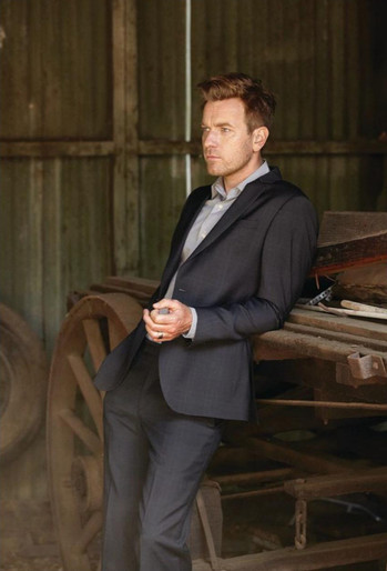 Tracey Mattingly - News - Ewan McGregor on the Cover of Angeleno